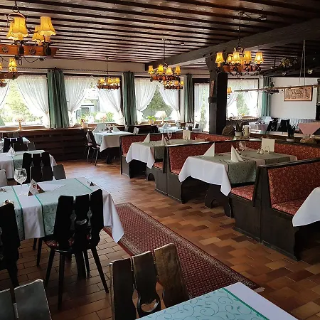 Sonnenhof 토트나우